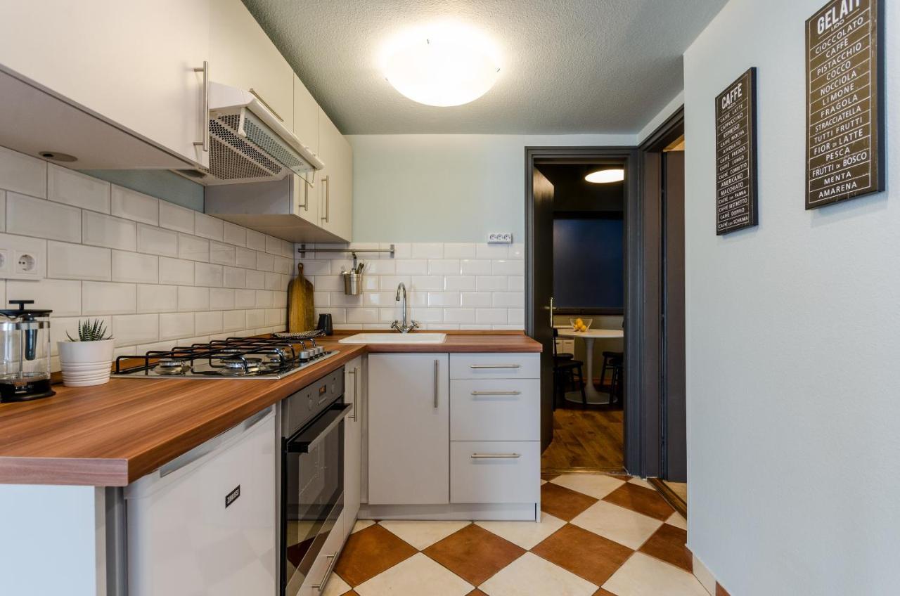 Paulay'S Studio Apartment In The City Center. Budapeszt Zewnętrze zdjęcie